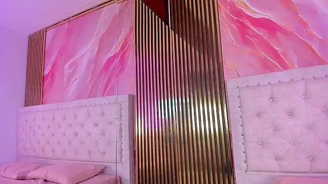 Lucy_boobss Obrolan Langsung XXX