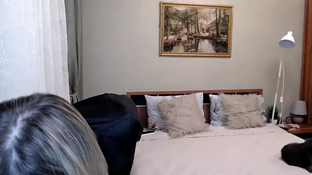 Živý XXX chat sensualEmilia