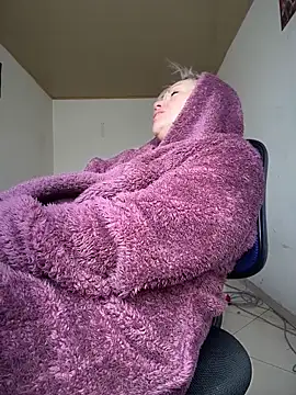 MAGDALAKOVANOVA: онлайн-секс-чат