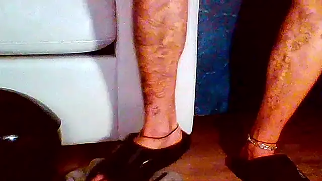 Tha_Body's Live XXX Chat