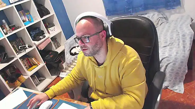 Show de ravingr4d4 na webcam