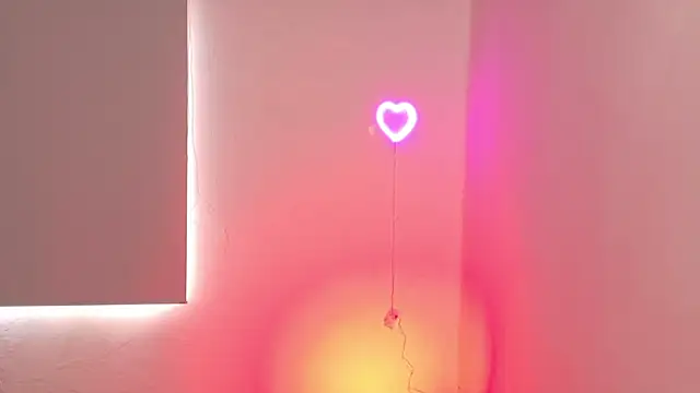 WandaDoll: απευθείας συνομιλία ΧΧΧ