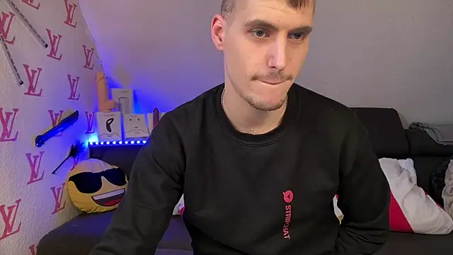 Cookieboy88 网络视讯表演