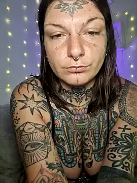 lizzardqueeen Live XXX-Chat