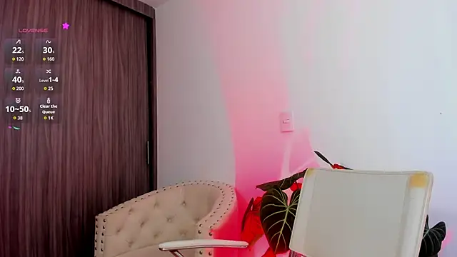 Sara_Leblanc: απευθείας συνομιλία ΧΧΧ