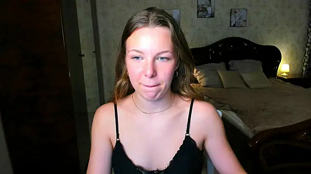 LilyBlakee লাইভ XXX চ্যাট