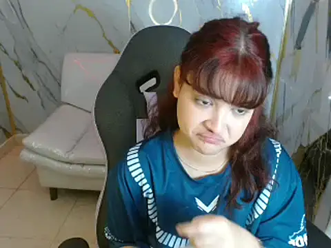 Andrea_girlx: απευθείας συνομιλία ΧΧΧ