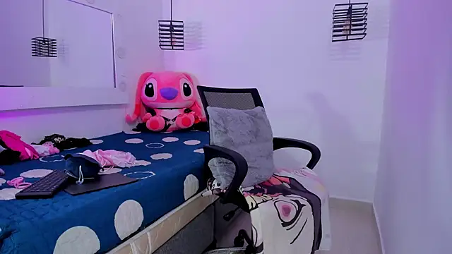 KimberlyJohnsoon's Webcam Show