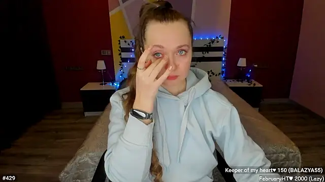 LizaGost: απευθείας συνομιλία ΧΧΧ