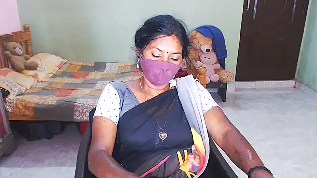 HotGulabi: απευθείας συνομιλία ΧΧΧ