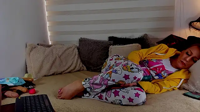 Sammykatt élő XXX-chatje