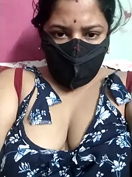 pinkisaha75's Webcam Show