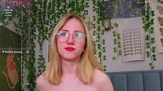 EmmaNovak Live XXX Chat