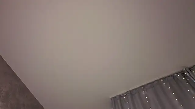 ElissaGlod Adlı Modelin Canlı XXX Sohbeti