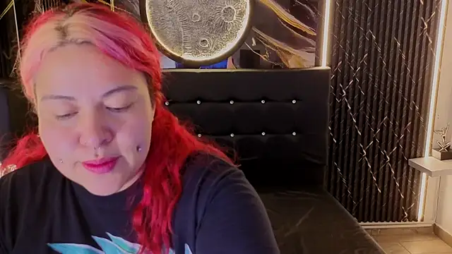 دردشة Bruja__Scarlata الجنسية المباشرة