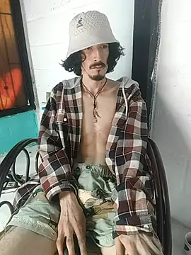 sk8-boy Live XXX Chat