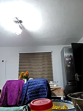 IsabelleCraft's Live XXX Chat