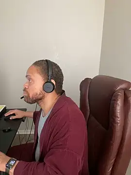 Fathero1time Live XXX-Chat