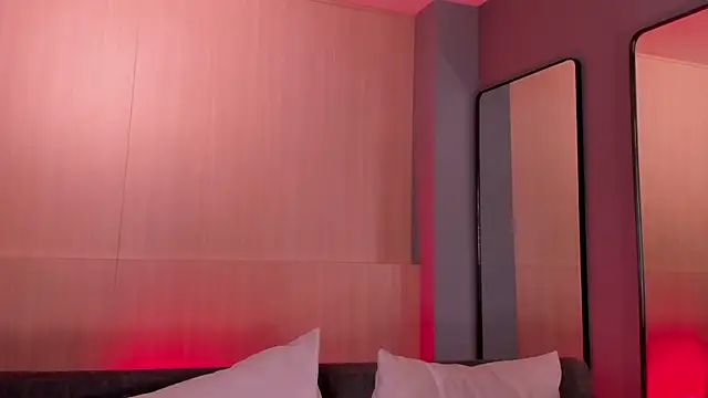 Онлайн чат XXX ErikaBenz_