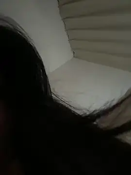 Pokazy przed kamerką – Eva-009