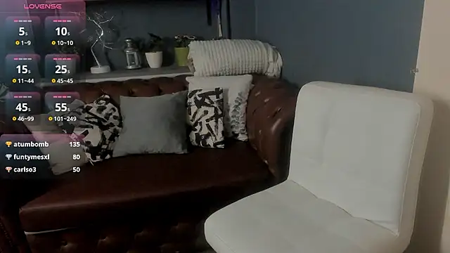 JessicaFoxie's Live XXX Chat