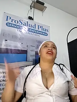 Pokazy przed kamerką – MILA__06