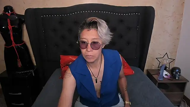 Chatroom XXX en direct de Kali_Panther