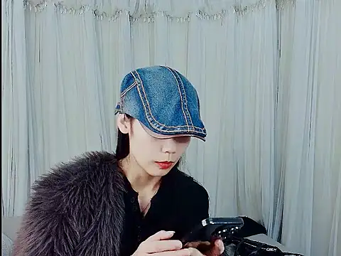 HUIZI8 在線直播表演