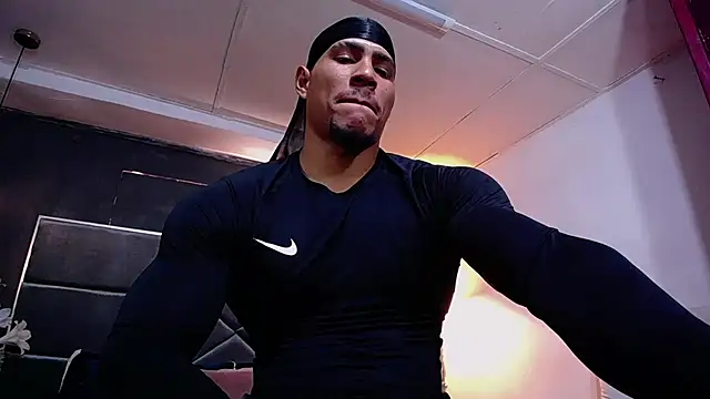 Chatroom XXX en direct de teddyfit19cm