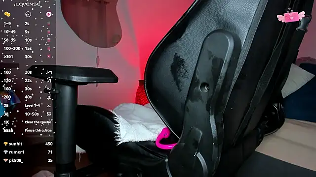 دردشة laura-hills18 الجنسية المباشرة