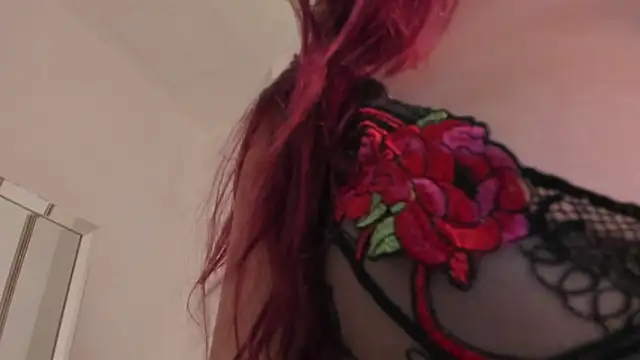 Victoria_Beaumont 现场XXX聊天