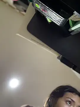 Mila_Morgan: онлайн-секс-чат