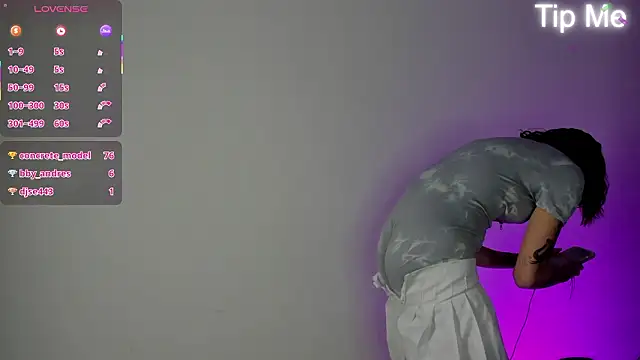 april_dumont: онлайн-секс-чат