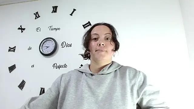 ElaMurray02: онлайн-секс-чат