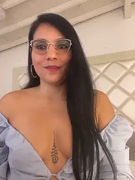 Онлайн чат XXX Miaswwe