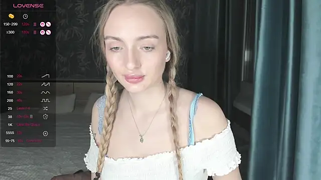 A_delina Adlı Modelin Canlı XXX Sohbeti