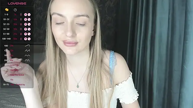 A_delina লাইভ XXX চ্যাট