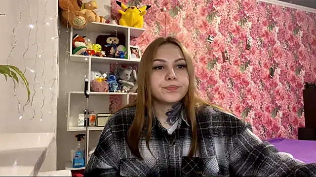 TraciBallena Adlı Modelin Canlı XXX Sohbeti