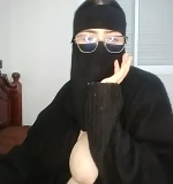 Czat XXX na żywo – Sexy__Arab