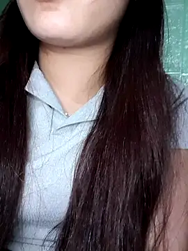 Linksys_nicee Adlı Modelin Canlı XXX Sohbeti