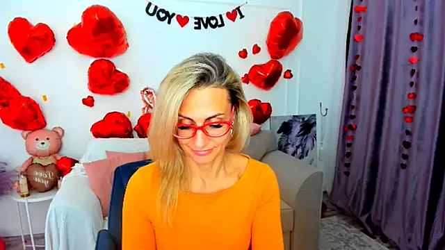 MuseOfStage's Live XXX Chat