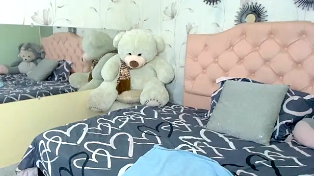 zara_cuteのライブXXXチャット