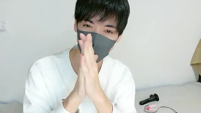 XXX chat uživo modela itsme_LEON