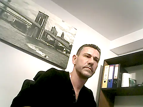 دردشة mastercharisma35 الجنسية المباشرة