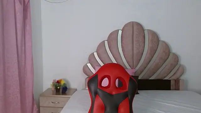 Chat +18 de bella_fox723 ao vivo