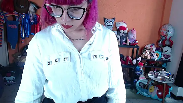 MissMiia2 – Naživo XXX chat