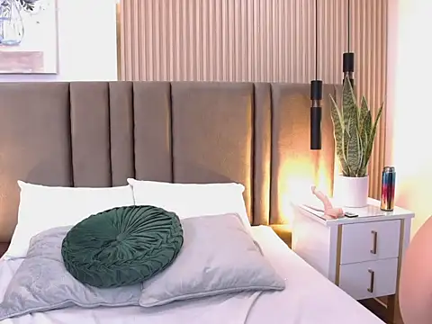 Carrie_GB – Naživo XXX chat