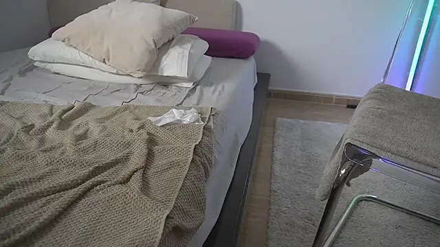 Czat XXX na żywo – new_dee