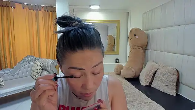 Chat +18 de gaby_trent ao vivo