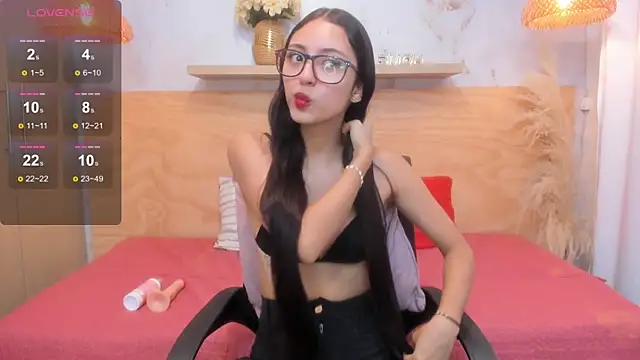 Lasira_Thill's Live XXX Chat